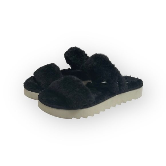 Koolaburra by UGG 𖦹 Comfy Vegan Faux Fuzzy Fur Slide Sandal 𖦹 Black White 𖦹 6 - Picture 10 of 16